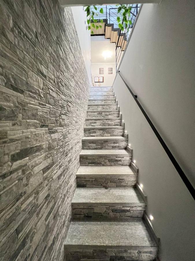 Appartamento Modern Loft Center Of Turin + Jacuzzi 30M Metro Collegno Esterno foto