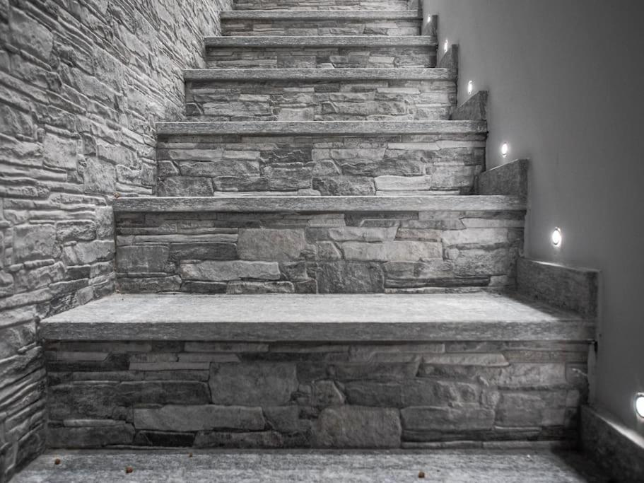 Appartamento Modern Loft Center Of Turin + Jacuzzi 30M Metro Collegno Esterno foto