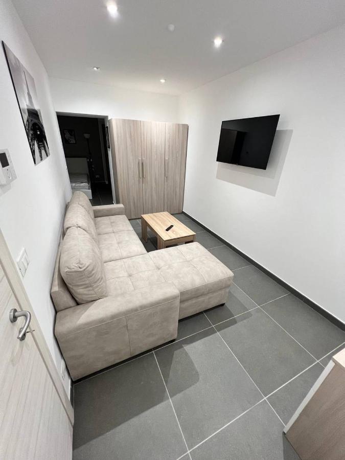 Appartamento Modern Loft Center Of Turin + Jacuzzi 30M Metro Collegno Esterno foto